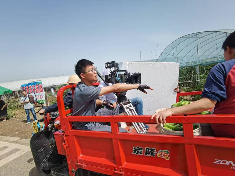 电商爆款背后的推手：京山县产品视频拍摄公司精准捕捉卖点痛点